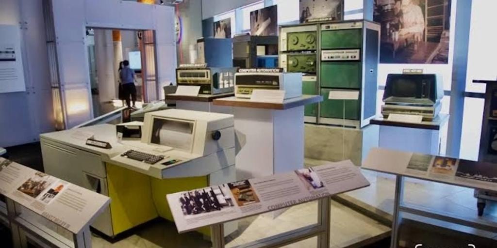 Computer History Museum vintage mainframe and computer automation exhibit